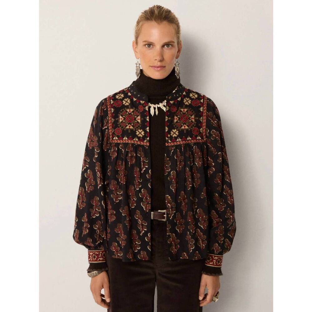 NEW MAISON HOTEL scarlet blouse in black coffee